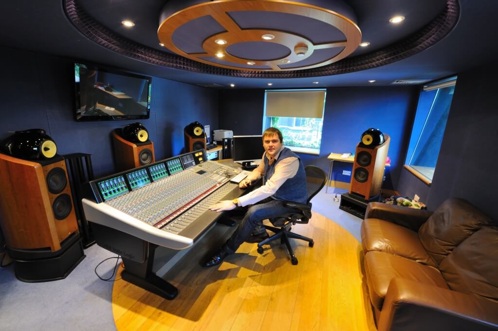 Посещение студии AbbeyRoad (Великобритания) фото 7 Посещение студии AbbeyRoad (Великобритания) фото 7